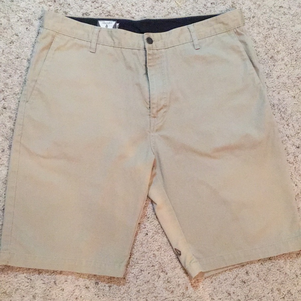 Men’s Volcom Shorts